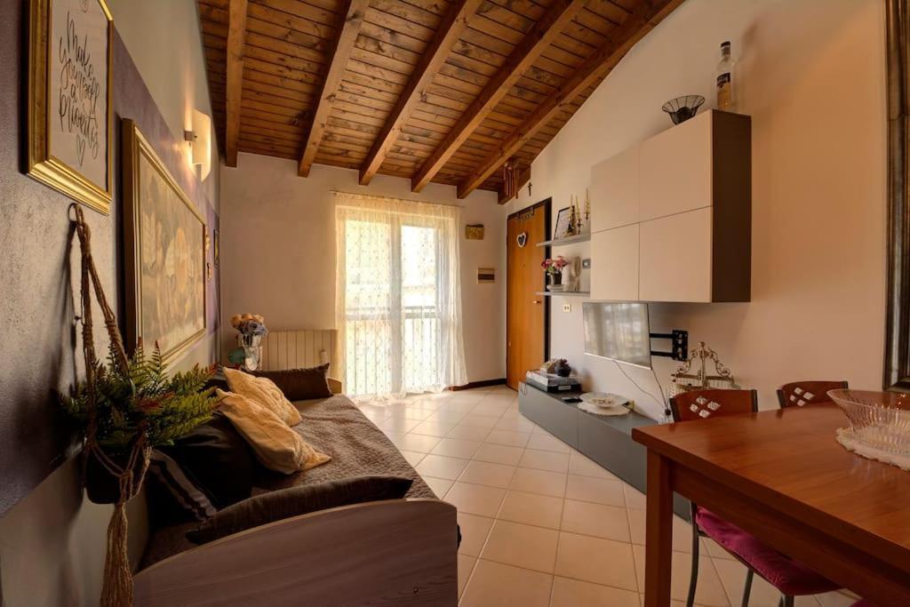 コモCasa Vacanza Angolo Della Corteアパートメント エクステリア 写真