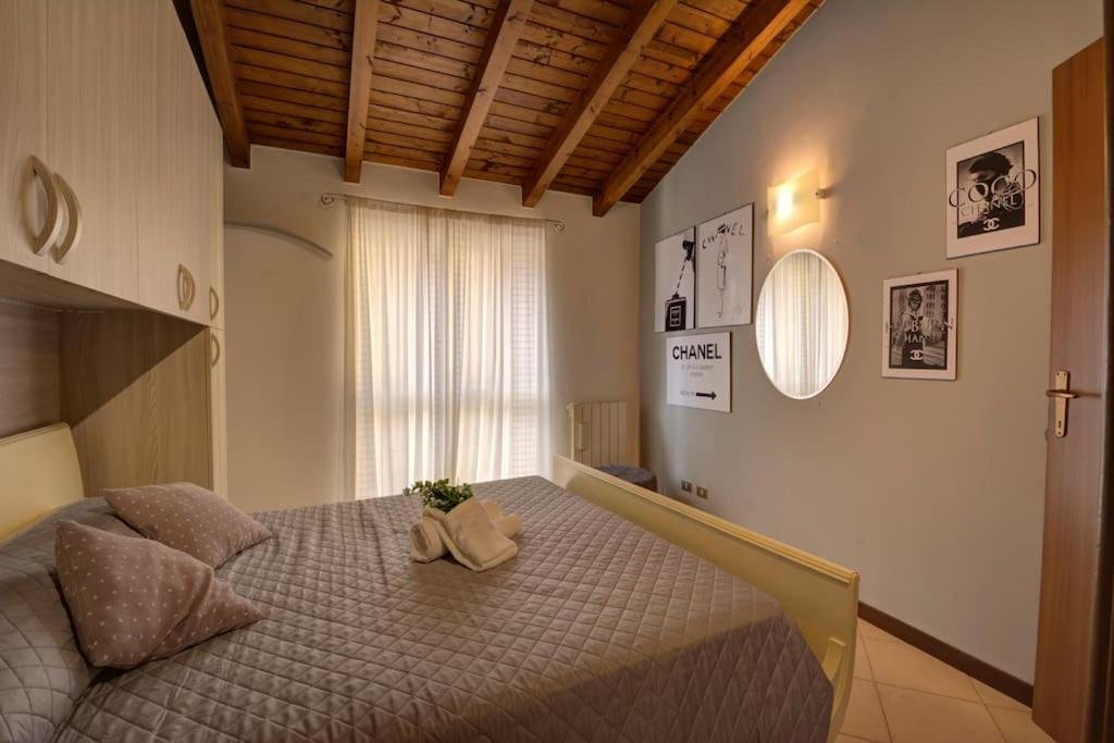 コモCasa Vacanza Angolo Della Corteアパートメント エクステリア 写真