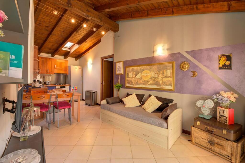 コモCasa Vacanza Angolo Della Corteアパートメント エクステリア 写真